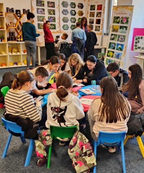 OD CVIJETA DO MEDA: IZLOŽBA KOJA JE POVEZALA SVE GENERACIJE!