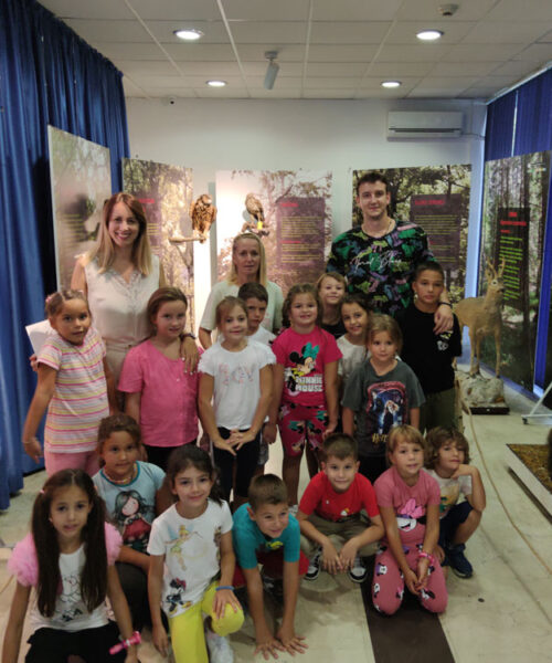 𝐍𝐀𝐊𝐎𝐍 𝐋𝐉𝐄𝐓𝐍𝐉𝐄 𝐏𝐀𝐔𝐙𝐄, 𝐏𝐎Č𝐈𝐍𝐉𝐔 𝐎𝐑𝐆𝐀𝐍𝐈𝐙𝐎𝐕𝐀𝐍𝐄 𝐏𝐎𝐒𝐉𝐄𝐓𝐄 𝐔Č𝐄𝐍𝐈𝐊𝐀 𝐆𝐀𝐋𝐄𝐑𝐈𝐉𝐈 𝐏𝐑𝐈𝐑𝐎𝐃𝐍𝐉𝐀Č𝐊𝐎𝐆 𝐌𝐔𝐙𝐄𝐉𝐀